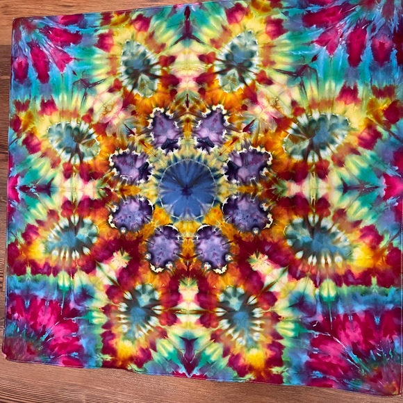 Meet your Posher, Janet - Picture 1 of 1